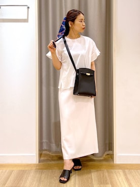 「アイテム（ストール/ショール）」を使った、Kaoriさん（レディース・155cm・30代）の夏コーディネート