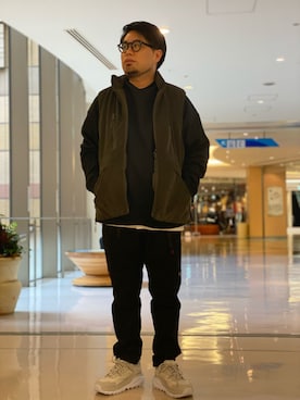 「ABU GARCIA（アブ・ガルシア）のアイテム（トップス）」を使った、maeyamaさん（メンズ・170cm）の秋コーディネート