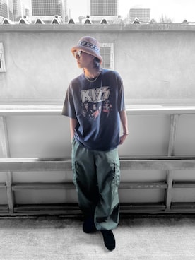 「JOURNAL STANDARD relume（ジャーナルスタンダード　レリューム）のKISS VINTAGE BLACK ロックTEE（Tシャツ/カットソー、ブラック系）」を使った、あるとさん（メンズ・180cm）の夏コーディネート