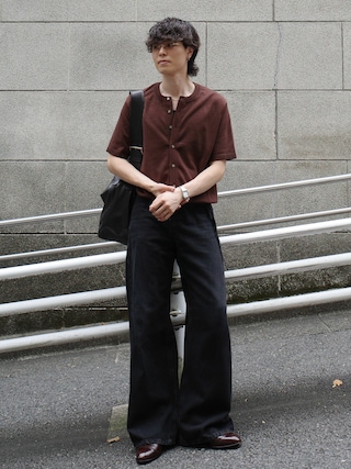 「DIESEL(ディーゼル)のメンズ リラックスフィットデニムパンツ D-RISE L.30(デニムパンツ)」を使った、watoさん(メンズ・174cm)の夏コーディネート