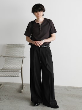 「WYM LIDNM（ウィム バイ リドム）のREFINED RIB STRETCH HENLEY TEE（Tシャツ/カットソー）」を使った、watoさん（メンズ・174cm）の夏コーディネート