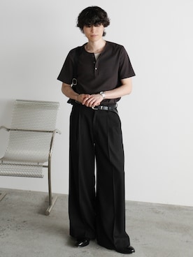 「WYM LIDNM（ウィム バイ リドム）のREFINED RIB STRETCH HENLEY TEE（Tシャツ/カットソー、ブラウン系）」を使った、watoさん（メンズ・174cm）の夏コーディネート