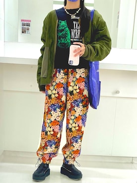 「LOIS CRAYON（ロイスクレヨン）のアイテム」を使った、Natsuさん（レディース・155cm）の秋コーディネート