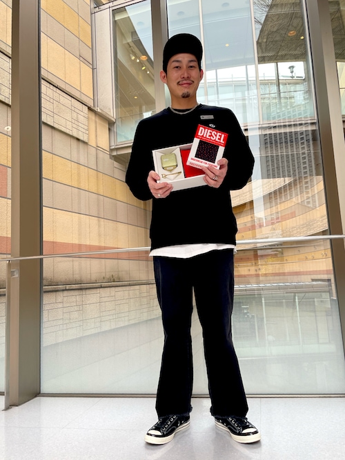 Diesel なんばパークス1tk111さんのデニムパンツを使ったコーディネート Zozotown