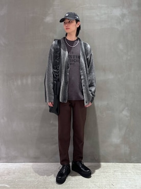 「LAKOLE（ラコレ）のグラデストライプカーディガン/146463（カーディガン/ボレロ）」を使った、NAOさん（メンズ・175cm）の秋コーディネート