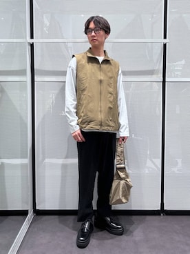 「LAKOLE（ラコレ）のアイテム（ベスト）」を使った、NAOさん（メンズ・175cm）の冬コーディネート