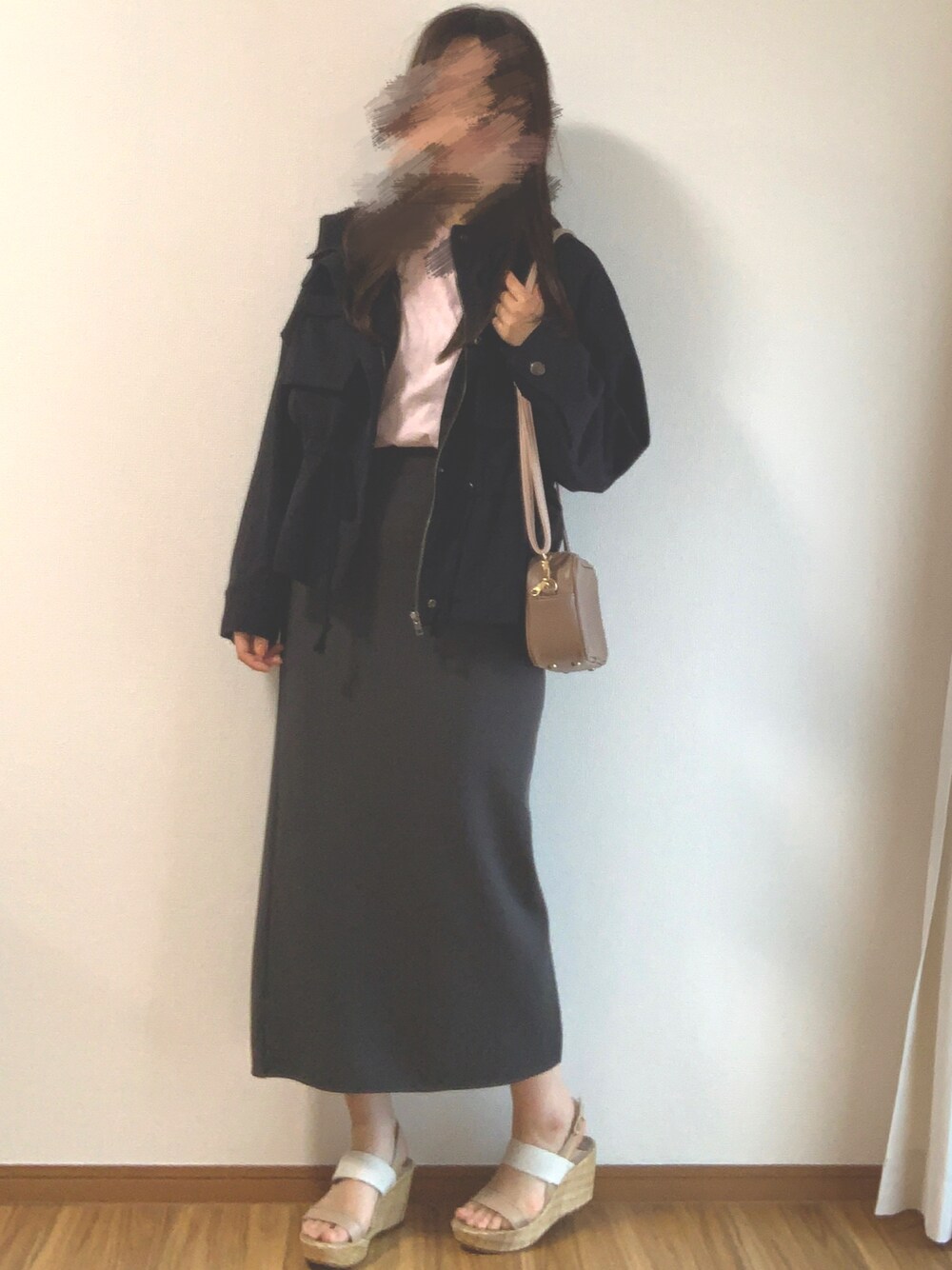 「JEANASiS、katie、UNIQLO、DIANA、RUBY AND YOU、春夏コーデ、ootd、ラフ」｜「Katieのアイテム（Tシャツ/カットソー、ピンク系）」を使った、monoさん（レディース・156cm）の春コーディネートの1枚目の写真