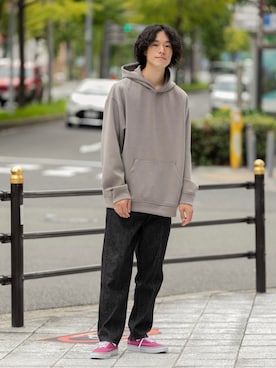 「アイテム（パーカー）」を使った、Yusuke Nakajimaさん（メンズ・176cm・20代）の秋コーディネート