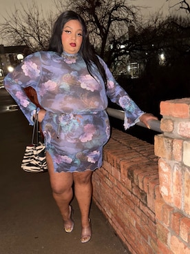 「MARC JACOBS（マークジェイコブス）のアイテム」を使った、Imani Alicia Smithさん（レディース・175cm）の冬コーディネート