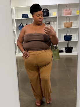 「MARC JACOBS（マークジェイコブス）のアイテム」を使った、Imani Alicia Smithさん（レディース・175cm）の夏コーディネート