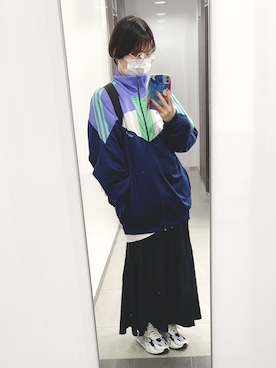 「黒スカート」｜「アイテム（その他アウター）」を使った、まいこはーんさん（レディース・159cm）の秋コーディネート