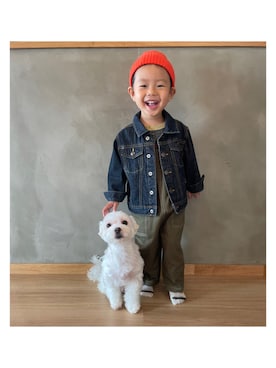 「OSHKOSH（オシュコシュ）のアイテム（ジャケット/アウター）」を使った、kaedeさん（キッズ・90cm）の秋コーディネート