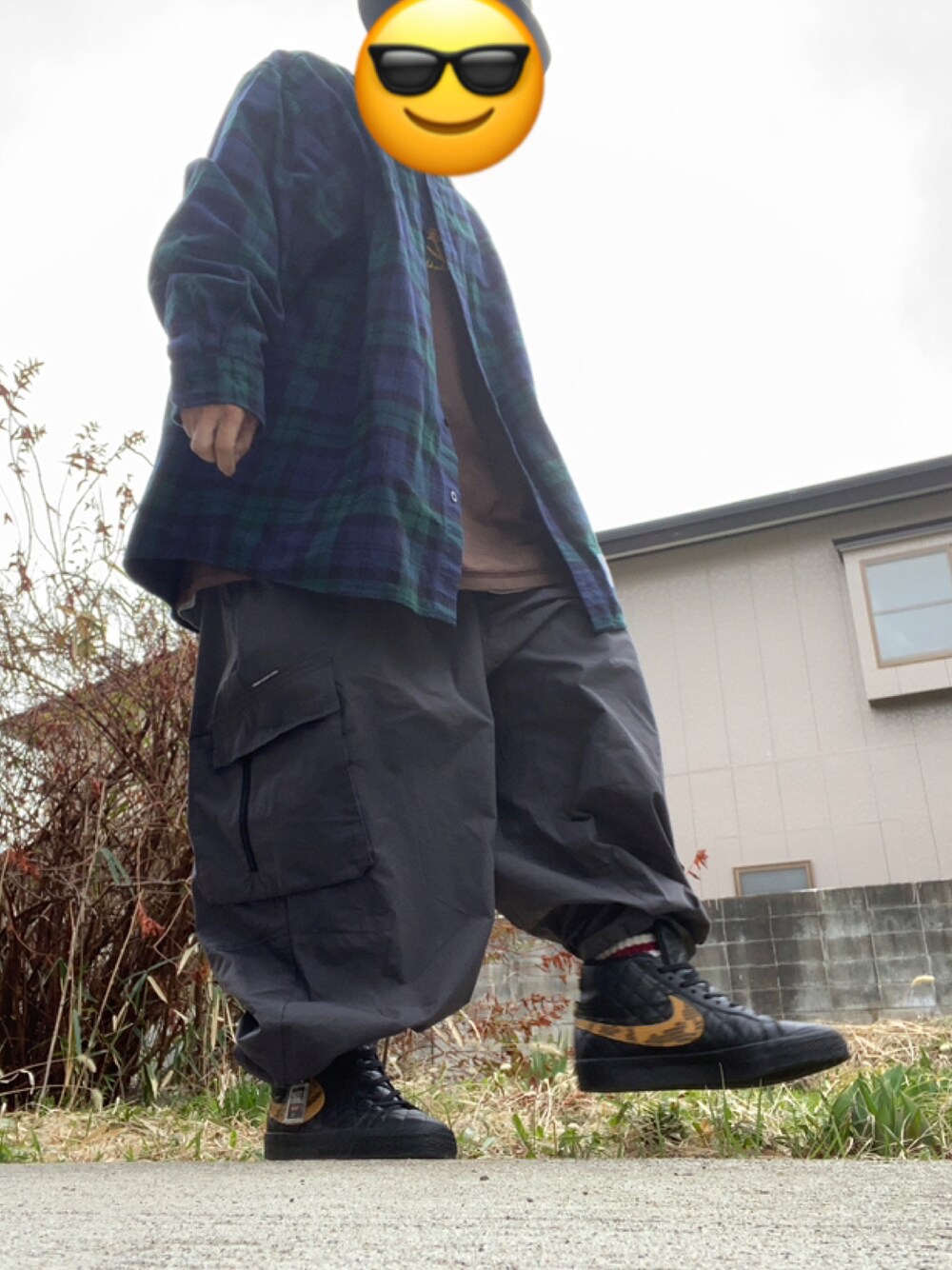 Sho｜TIGHTBOOTH RIPSTOP BALLOON CARGO PANTSのカーゴパンツを