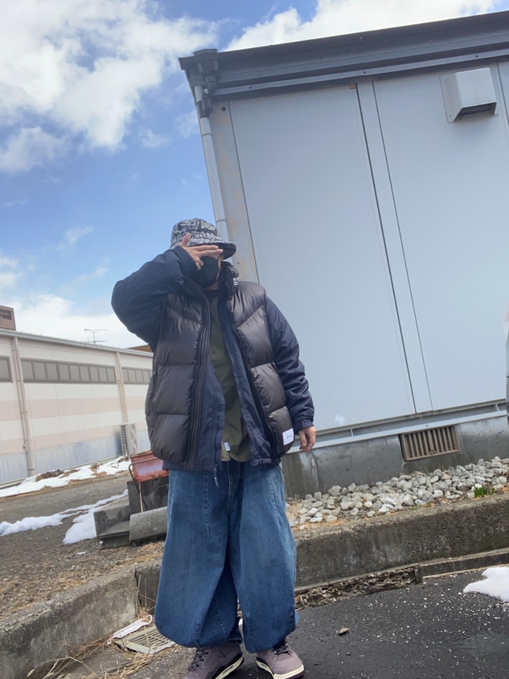 WTAPSのダウンベストを使った人気ファッションコーディネート - WEAR