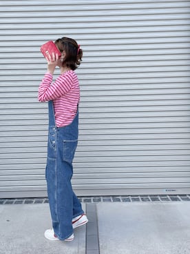 「Levi's（リーバイス）のアイテム（サロペット/オーバーオール）」を使った、iRさん（レディース・166cm）の冬コーディネート