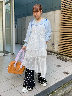 「HELLO.SANFRANCISCO（ハローサンフランシスコ）の【HELLO.SANFRANCISCO】リボンビックカラーブラウス（シャツ/ブラウス、ブルー系）」を使った、momoさん（レディース・160cm）の夏コーディネート
