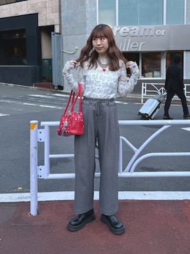 「HELLO.SANFRANCISCO（ハローサンフランシスコ）のアイテム（トップス）」を使った、momoさん（レディース・160cm）の春コーディネート