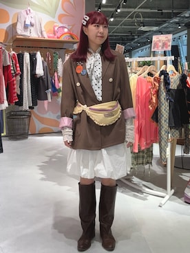 「アイテム（ボディバッグ/ウエストポーチ）」を使った、momoさん（レディース・160cm）の秋コーディネート