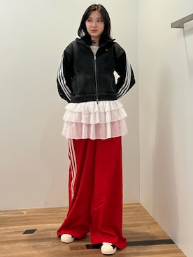 「アイテム（パンツ、レッド系）」を使った、OYさん（レディース・161cm）の冬コーディネート