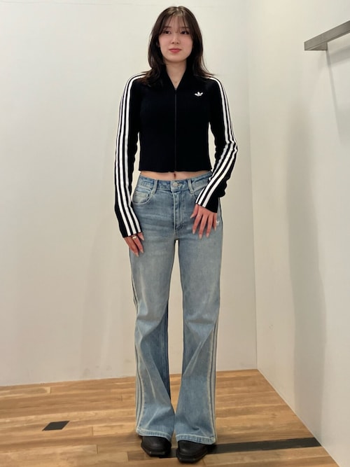 アディカラー スリーストライプス スリム ニット トラックトップ