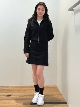 「アイテム（シューズ）」を使った、OYさん（レディース・161cm）の夏コーディネート
