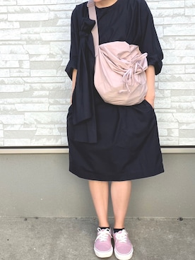 「DRIES VAN NOTEN（ドリスヴァンノッテン）のアイテム（ワンピース/ドレス）」を使った、magumiさん（レディース・162cm）の秋コーディネート