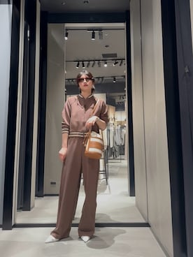 「ARMANI EXCHANGE（アルマーニエクスチェンジ）の【A|X アルマーニ エクスチェンジ】バックロゴ ジップアップスウェットシャツ（スウェット、ホワイト系）」を使った、Hana.coさん（レディース・158cm）の春コーディネート