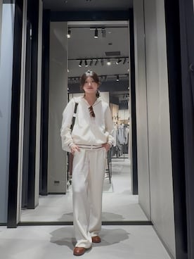 「ARMANI EXCHANGE（アルマーニエクスチェンジ）の【A|X アルマーニ エクスチェンジ】AXロゴ フーデッドジップアップスウェットシャツ（スウェット、ホワイト系）」を使った、Hana.coさん（レディース・158cm）の春コーディネート