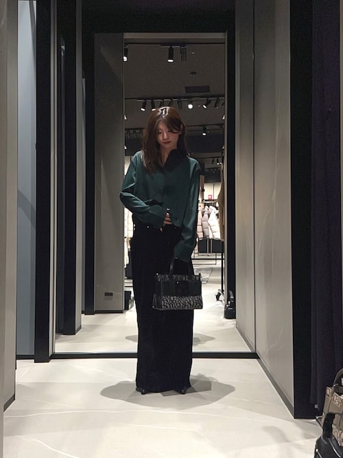 美品•アルマーニジーンズ　パンツスーツ 10/8 Sun｜「ジョルジオ アルマーニ」のパンツスーツはクラシカルに