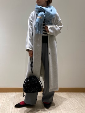 「グレー」｜「アイテム（ノーカラーコート）」を使った、ishiさん（レディース・154cm）の冬コーディネート