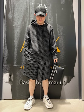 「ARMANI EXCHANGE（アルマーニエクスチェンジ）のアイテム（キャップ）」を使った、いおりんさん（メンズ・166cm）の秋コーディネート