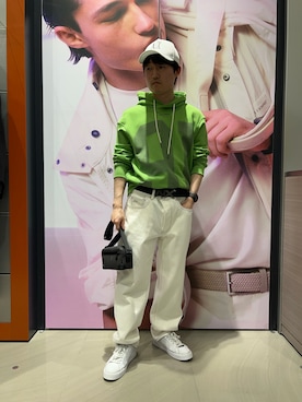 「ARMANI EXCHANGE（アルマーニエクスチェンジ）の【A|X アルマーニ エクスチェンジ】ICON パネルキャップ（キャップ、ホワイト系）」を使った、いおりんさん（メンズ・166cm）の春コーディネート