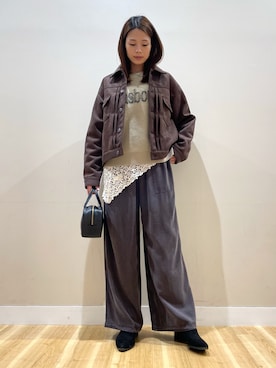 「アイテム（カバーオール）」を使った、ナカゾノさん（レディース・170cm）の冬コーディネート