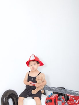 「detamy projectのアイテム（オールインワン・サロペット、ブラック系）」を使った、春はハルさん（キッズ・90cm）の夏コーディネート