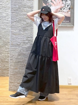 「アイテム（バッグ、レッド系）」を使った、きくさん（レディース・161cm）の夏コーディネート