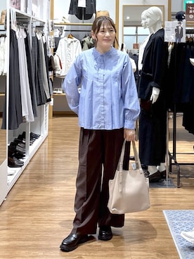 「アイテム（シュシュ）」を使った、きくさん（レディース・161cm）の秋コーディネート