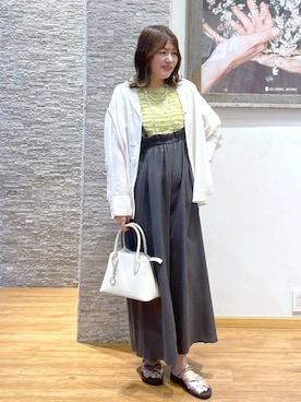 「アイテム（サンダル、ゴールド系）」を使った、きくさん（レディース・161cm）の秋コーディネート