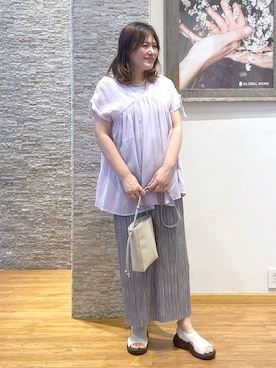 「アイテム（アクセサリー、ベージュ系）」を使った、きくさん（レディース・161cm）の夏コーディネート