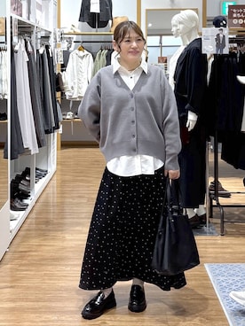 「アイテム（シュシュ）」を使った、きくさん（レディース・161cm）の秋コーディネート