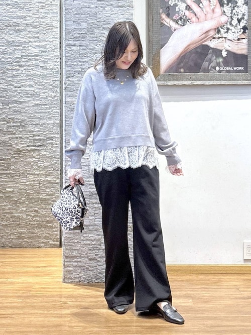 Kati グレー ニットフレアパンツ　完売品 履くだけ美脚見え！ サイドスリットフレアリブパンツ フレアパンツ