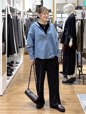 「アイテム（シュシュ）」を使った、きくさん（レディース・161cm）の秋コーディネート