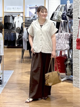 「アイテム（ヘアゴム）」を使った、きくさん（レディース・161cm）の夏コーディネート