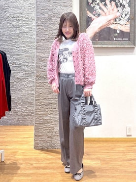 「アイテム（バレエシューズ、グレー系）」を使った、きくさん（レディース・161cm）の秋コーディネート