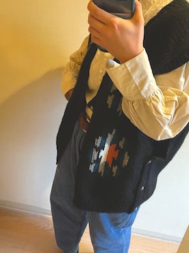 「チャイハネ（チャイハネ）のアイテム（ベスト）」を使った、ANNさん（レディース・157cm）の秋コーディネート