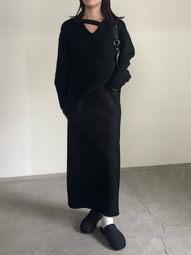 「select MOCA（セレクトモカ）のフェイクスエードナロースカート（スカート）」を使った、maki012さん（レディース・161cm）の秋コーディネート