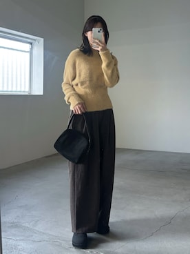 「アイテム（スリッポン）」を使った、maki012さん（レディース・161cm）の秋コーディネート