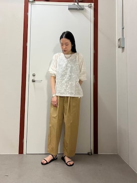 「URBAN RESEARCH DOORS（アーバンリサーチドアーズ）のアイテム（シャツ/ブラウス）」を使った、pyonさん（レディース・161cm）の夏コーディネート