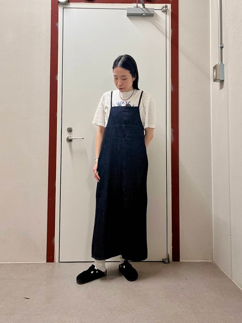 「ワンピース、lee、別注、newarrival、doors」｜「Leeの『別注』Lee×DOORS　キャミワンピース（ワンピース、ブルー系）」を使った、pyonさん（レディース・161cm）の夏コーディネートの1枚目の写真