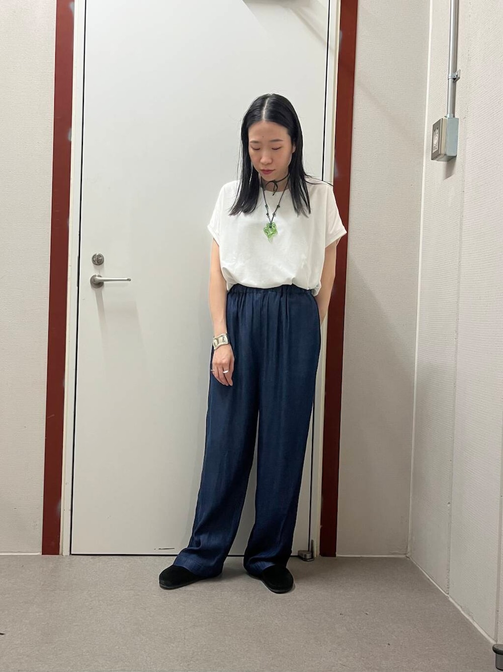 「doors、私が選ぶセールアイテム25ss」｜「URBAN RESEARCH DOORSの『UR TECH』汗染み防止ドルマンTシャツ（Tシャツ/カットソー、ホワイト系）」を使った、pyonさん（レディース・161cm）の夏コーディネートの1枚目の写真