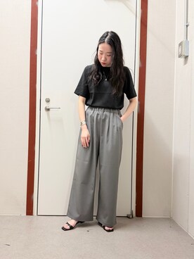 「URBAN RESEARCH DOORS（アーバンリサーチドアーズ）の『UR TECH』サマシェアニットハーフスリーブプルオーバー（Tシャツ/カットソー、ブラック系）」を使った、pyonさん（レディース・161cm）の春コーディネート